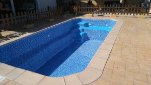 reparacion-piscina-poliester10