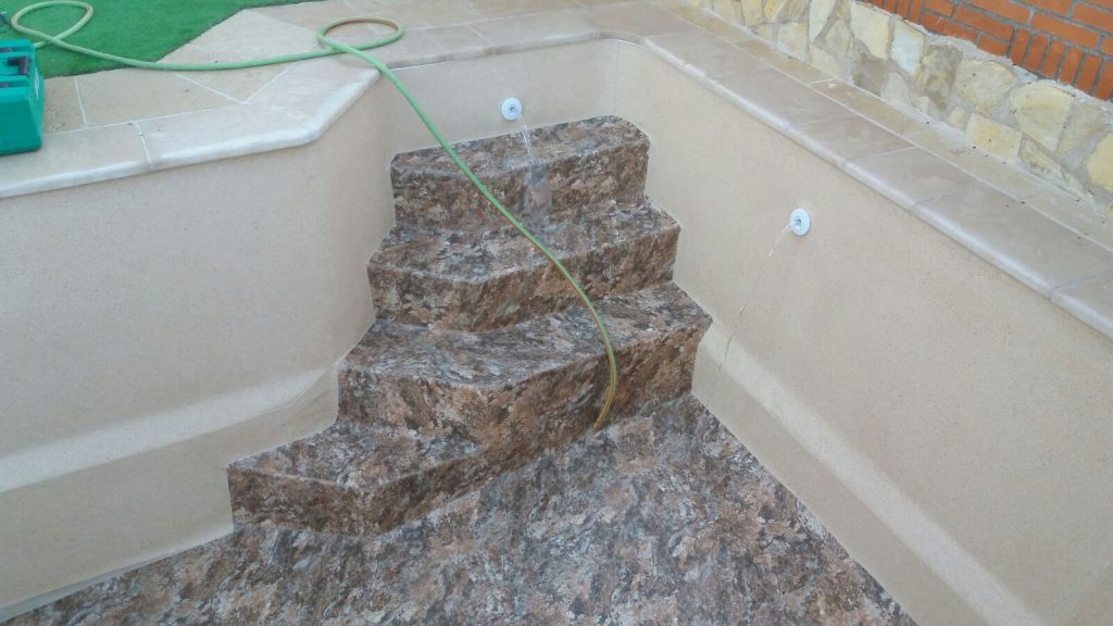 reparacion-piscina-poliester20
