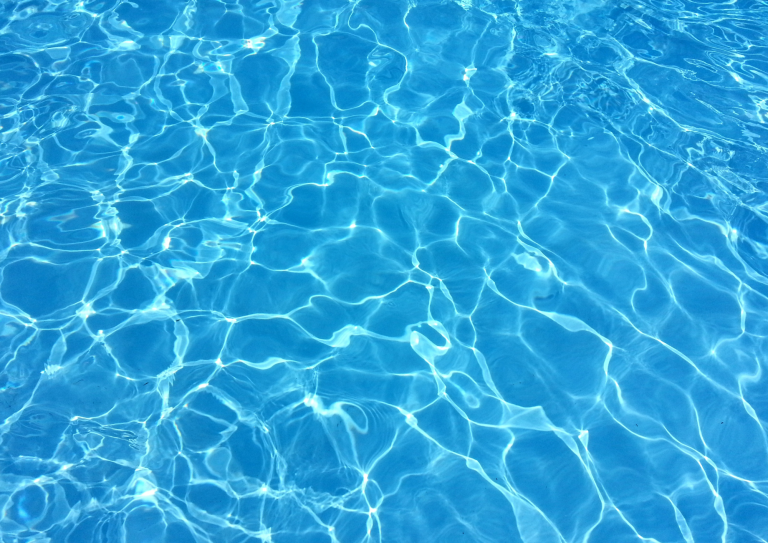 Especialista en piscinas de fibra