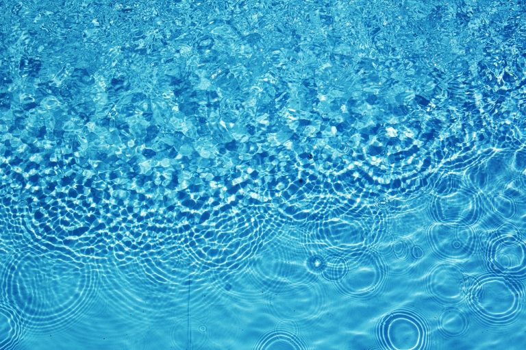 Lámina armada de PVC en Sabadell ¿La opción ideal para piscinas enterradas?