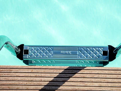 csm_Swimming_pool_RENOLIT_ALKORPLAN2000_Caribbean_Green__2__6835f9da70