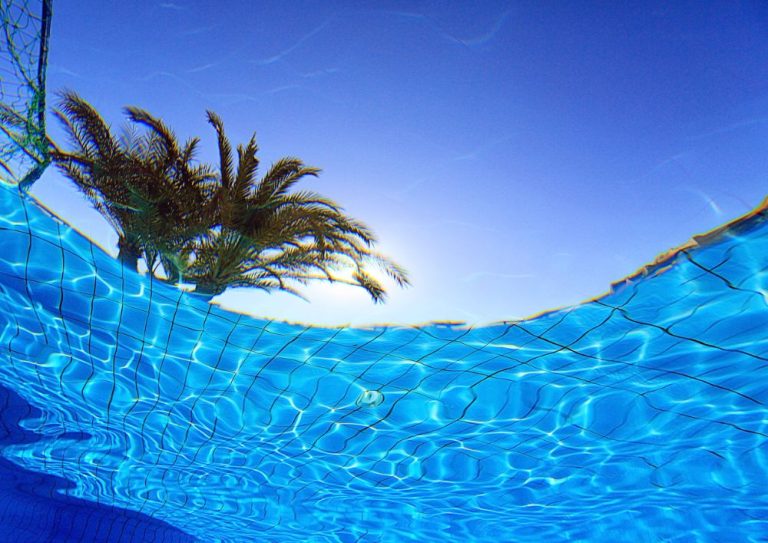 Descubre la Excelencia en Revestimientos para Piscinas en Sabadell: Liner Piscinas te lo Cuenta Todo