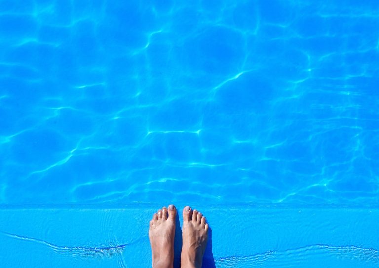 La Importancia Vital de Cuidar el Liner en Piscinas