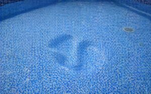 liner piscina se marca